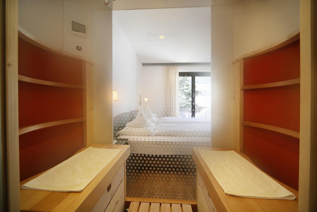 Parkhotel Tirolerhof Lagundo Bagian luar foto